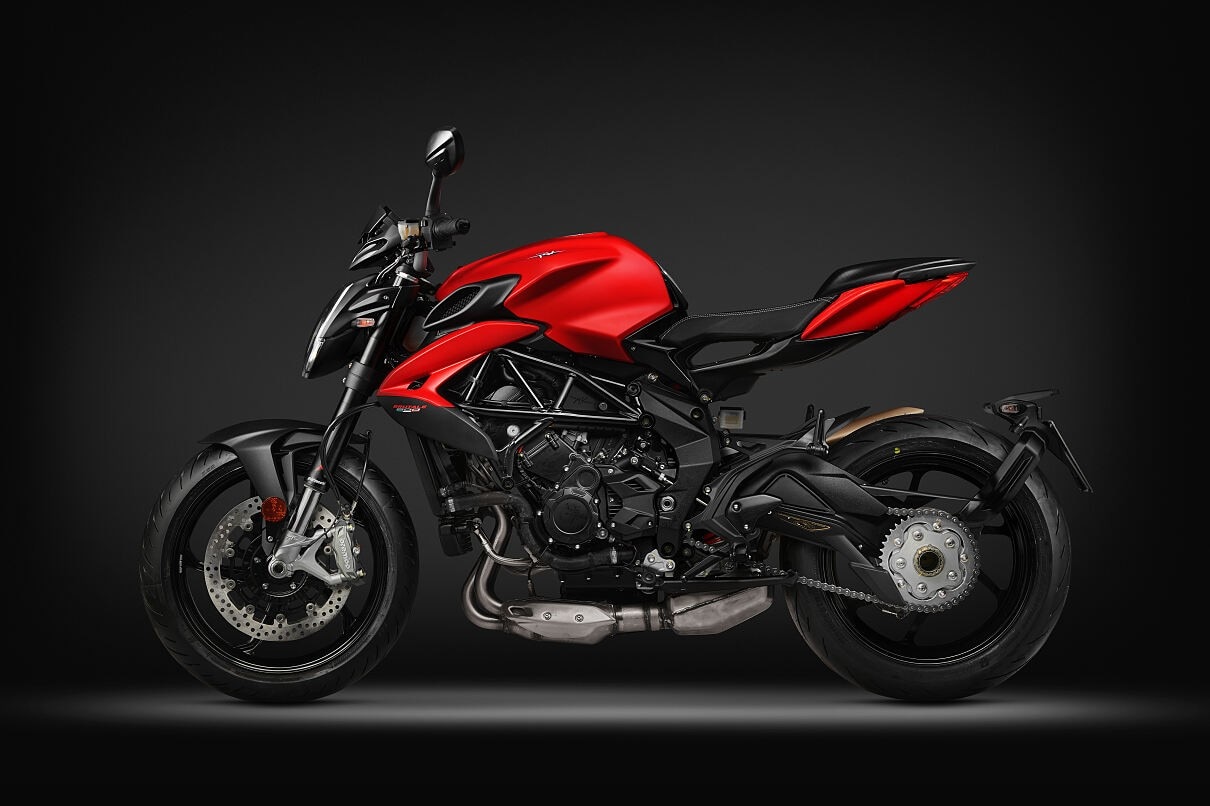 MV Agusta Brutale 800 2026: entry level a chi?